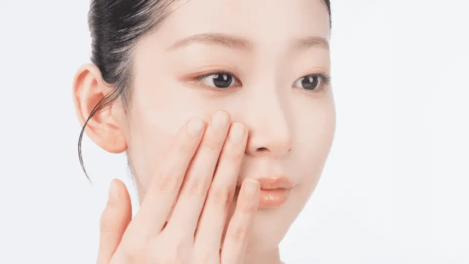 [파데프리] 넘버즈인 3번 도자기결 톤업베이지 선크림 50ml 기획 2종 (블러/글로우) 상세페이지 35